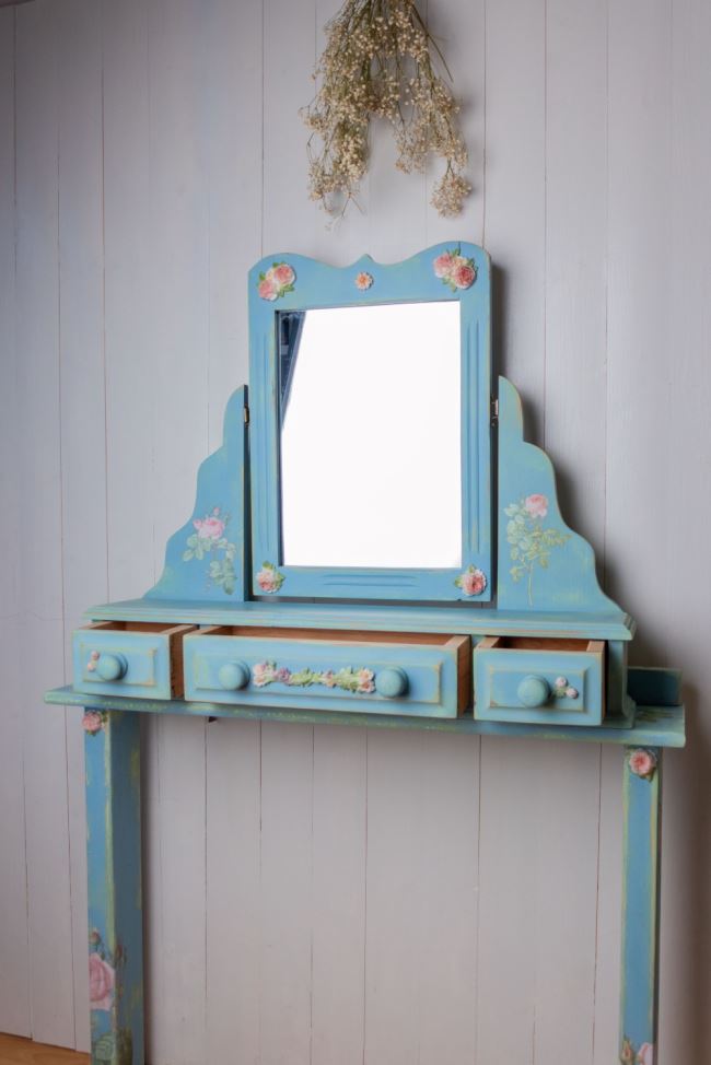 Country cottage slim romantic rose mirrored dresser