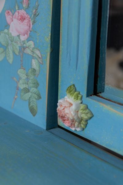 Country cottage slim romantic rose mirrored dresser